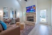 Pet-Friendly 4BR 5 Min to LakePoint with TV Room