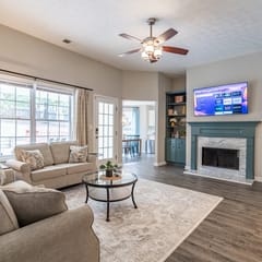 Weekly Rates: Serene 3BR Home on Expansive Grounds