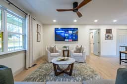 26 Jennifer Ln, Rydal