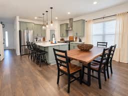 New Build Made for LakePoint Group Stays Sleeps 10 - Image 3