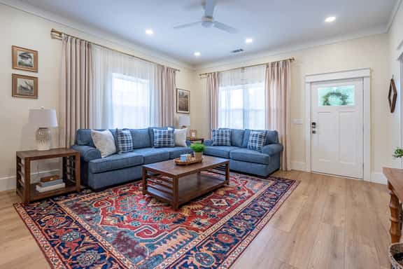 Newly Renovated Historic Atco Village Retreat - Image 1