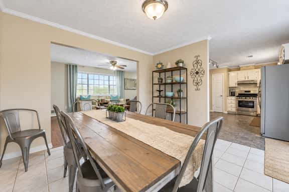 Peachtree City Home Near Lake with Yard & Firepit - Image 1