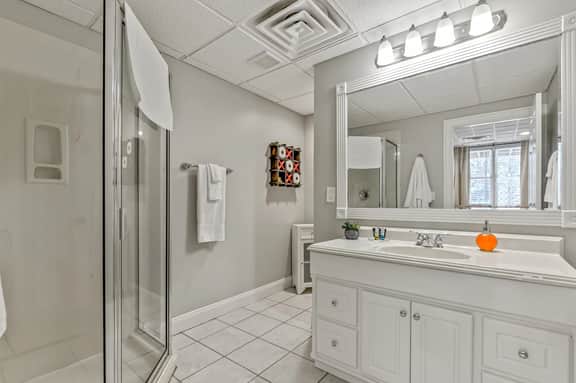 10 Bridlewood Court, Cartersville