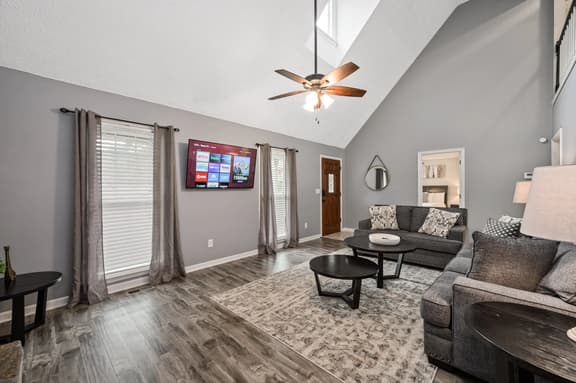 1356 Velvet Creek Glen, Marietta